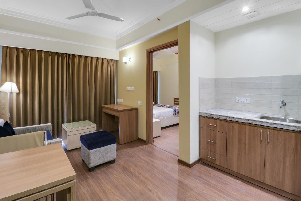 Starlit Suites Newtown Kolkata Eksteriør bilde