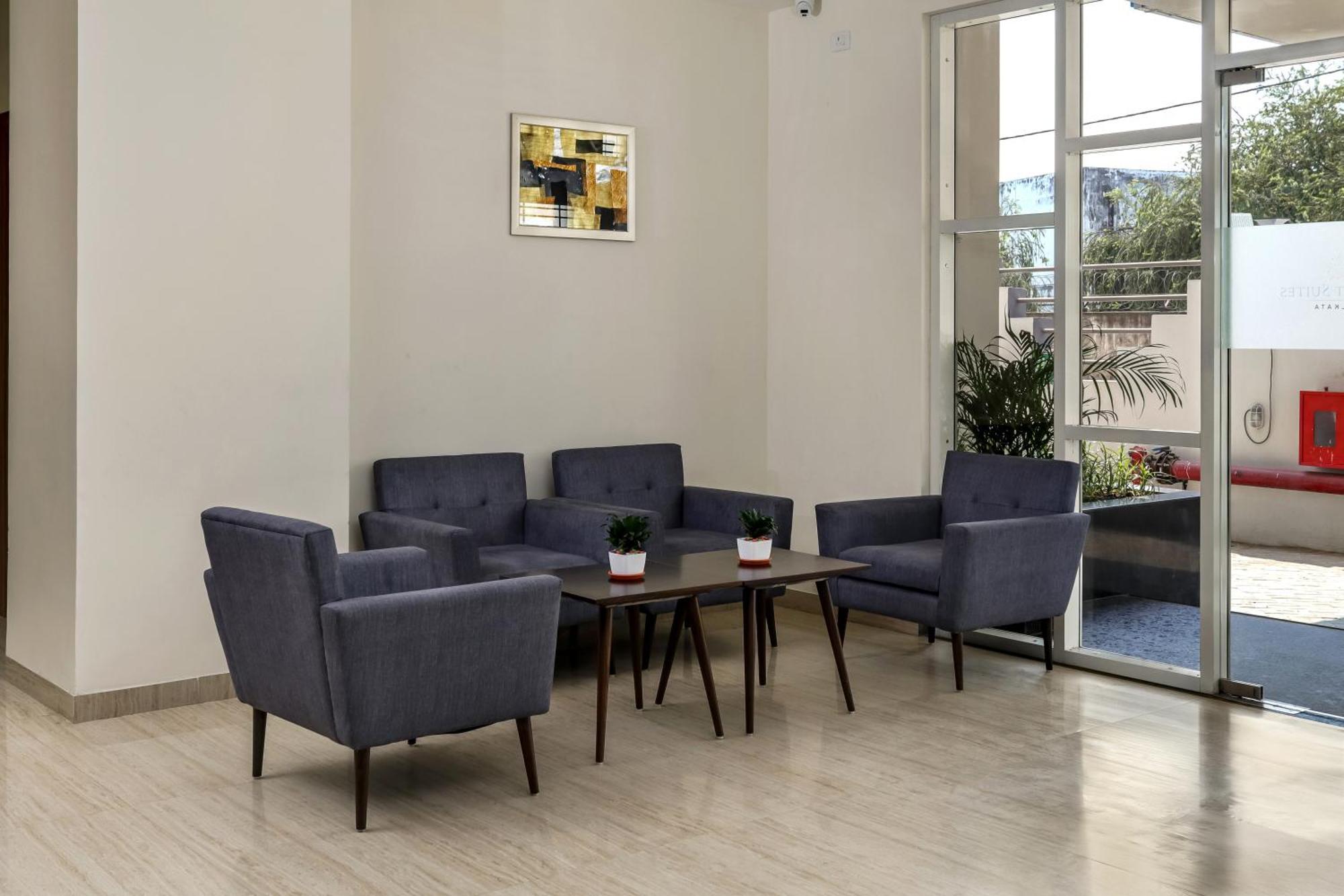 Starlit Suites Newtown Kolkata Eksteriør bilde