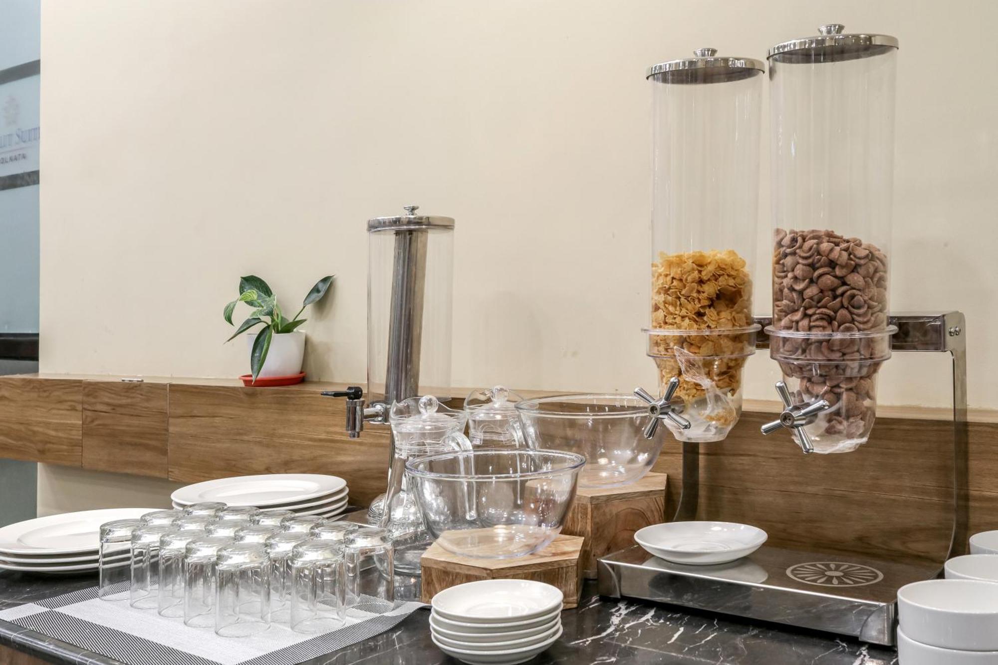 Starlit Suites Newtown Kolkata Eksteriør bilde